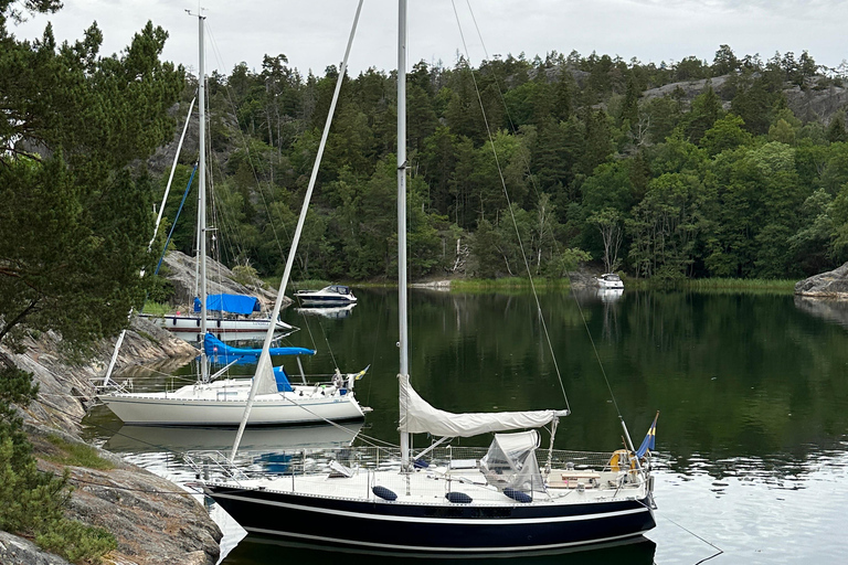 Paseo en velero por Estocolmo