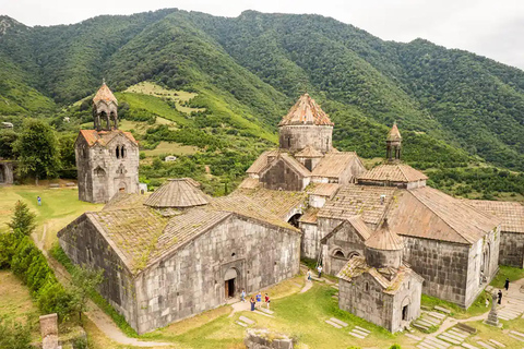 Tbilisi: Armenia Day Trip with Lake Sevan and Yerevan