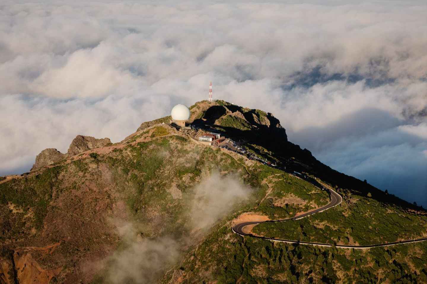Desde Funchal: Traslado a Pico do Arieiro y Sendero Pico Ruivo