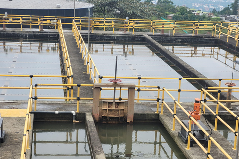 Cali: Guided tour of the La Reforma drinking water treatment plant Cali: Guided tour of a drinking water treatment plant