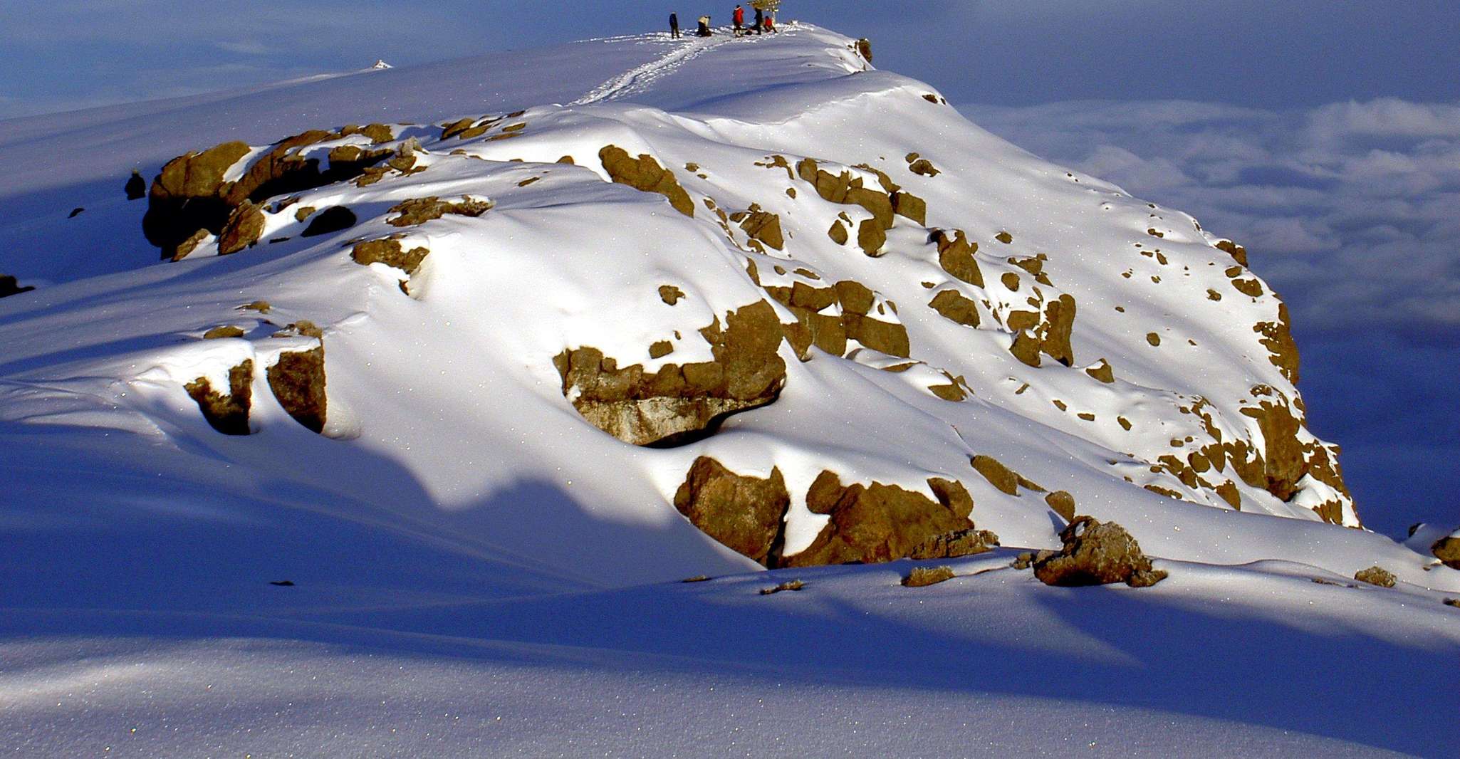 6 days Group joining machame route Kilimanjaro climbing - Housity