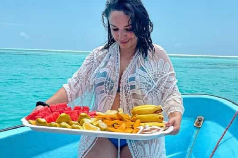 Zanzibar: prywatne nurkowanie w Błękitnej Lagunie i pływanie z rozgwiazdamiTransport do hotelu w dowolnym miejscu na Zanzibarze