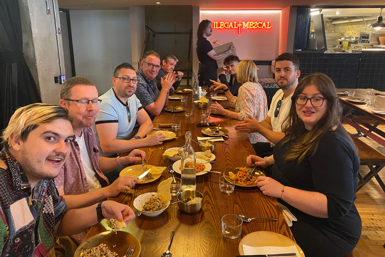 Manchester: Castlefield to Chinatown Food Tour & 7 Tastings