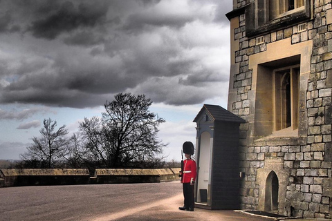 London: Stonehenge and Windsor Castle Private Day Trip