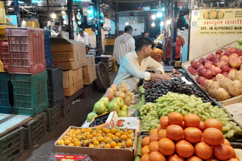 Mumbai: Bazaar- en tempeltourGROEPSREIS