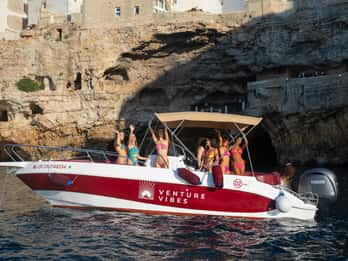 Polignano Sea Caves: Boat Tour with Snorkeling & Aperitif