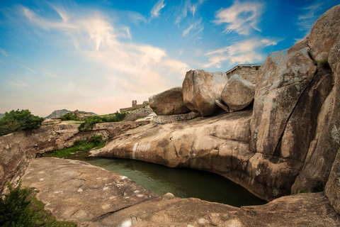 From Bengaluru: Gudibande Fort, Avala Betta & Adiyogi Tour