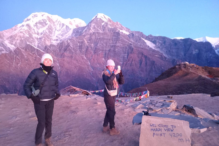 De Pokhara: Mardi Himal Base Camp 4-Day Trek com comida