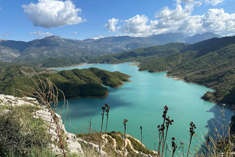 De Tirana: Lago Bovilla e caminhada na montanha Gamti