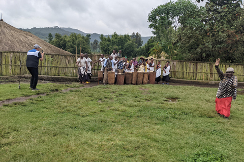 De Kigali: Visita de 1 dia à aldeia cultural de Iby&#039;Iwacu