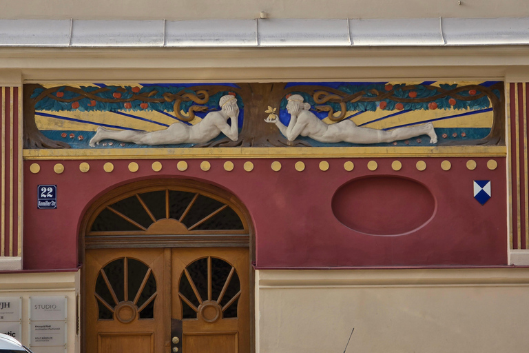 Art Nouveau ontmoet streetart in MünchenPrivétour: Engels of Duits