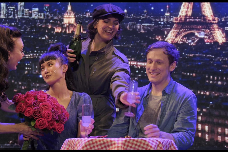 Paris VIP ticket to the musical show Paris is Magique Paris: Ticket to the musical show Paris is Magique!