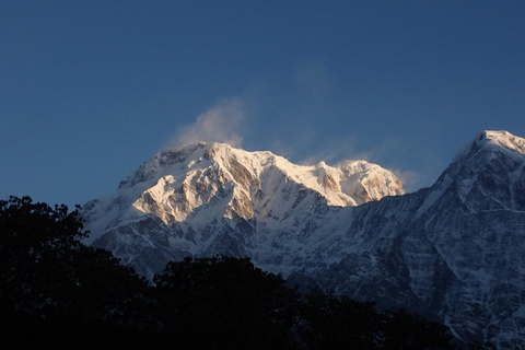 Pokhara : 5 jours de trek au camp de base du Mardi Himal avec transferts