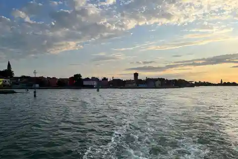 Boat ticket Jesolo – Venice (A+R) Minicruise by Boat