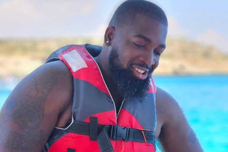 Protaras: Medusa Chill-Out Cruise to Blue Lagoon & Sea Caves