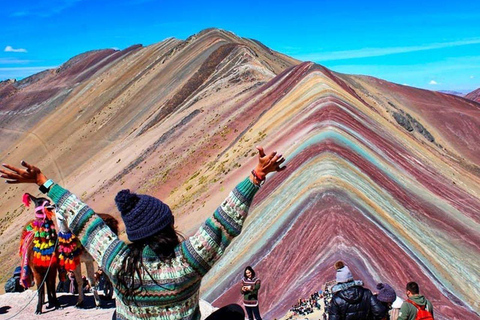 Cusco : Excursion en quad à la montagne Arc-en-ciel Vinicunca + Repas