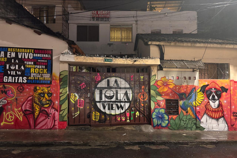 Quito: Historic Center Rooftop Bar with 2-Hour Open Bar