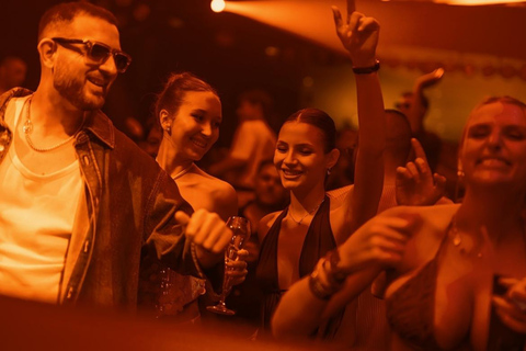 Phuket: Pub Crawl Rooftop, Bars, GoGo & 3 Clubs with Shots 20:30 | Pub Crawl Only