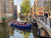 Amsterdam, Smoke and Lounge City Boat Cruise - Hizvo