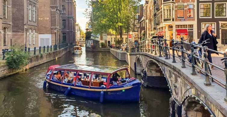 Discovering the Enchanting Canals of Amsterdam - Benefits of exploring Amsterdam by boat