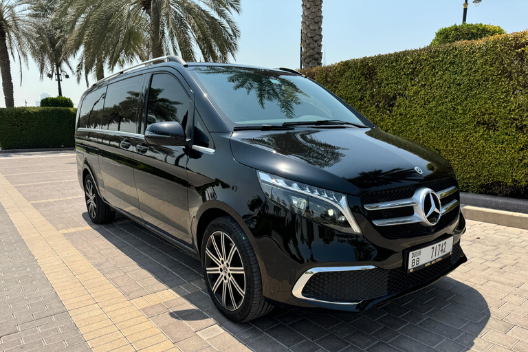 迪拜私人单程接送往返迪拜机场 (DXB)从阿尔巴沙、码头、朱美拉棕榈岛、JLT 前往 DXB 机场