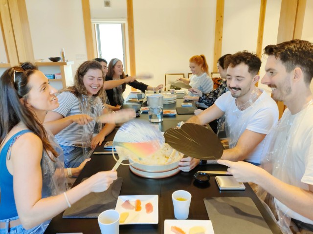 Visit Kyoto Authentic Sushi Making Cooking Lesson in Kioto