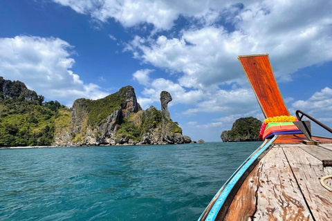 Krabi: 7 eilanden &amp; Railay in vroege ochtendKrabi: Wees de drukte voor met een vroege vogel 7-eilanden longtailboottocht