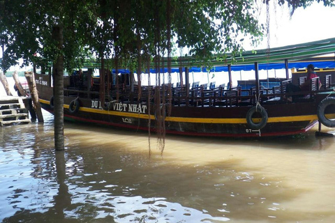 Best Price of Mekong Delta Full-Day DiscoveryMax 25 People with District 1 Hotel Pickup