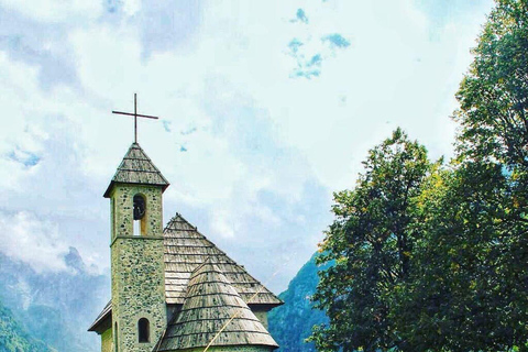 Day Tour Theth : Thethi National Park - Blue Eye - Waterfall