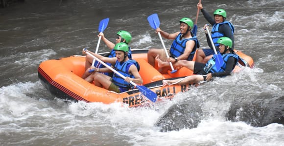 Ubud: Ayung River Rafting with Buffet Lunch and Art Market