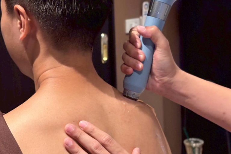 Bangkok: TCM Sports Massage for Recovery and Flexibility Sports Massage 105 Minutes