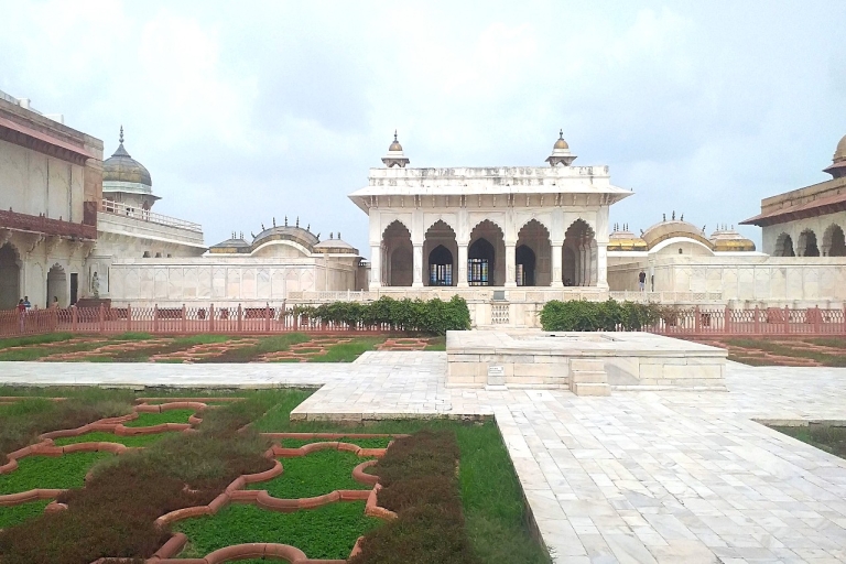 Visita al Taj Mahal al amanecer con desayuno en el restaurante de la azoteaCoche+Guía+entradas a monumentos+desayuno