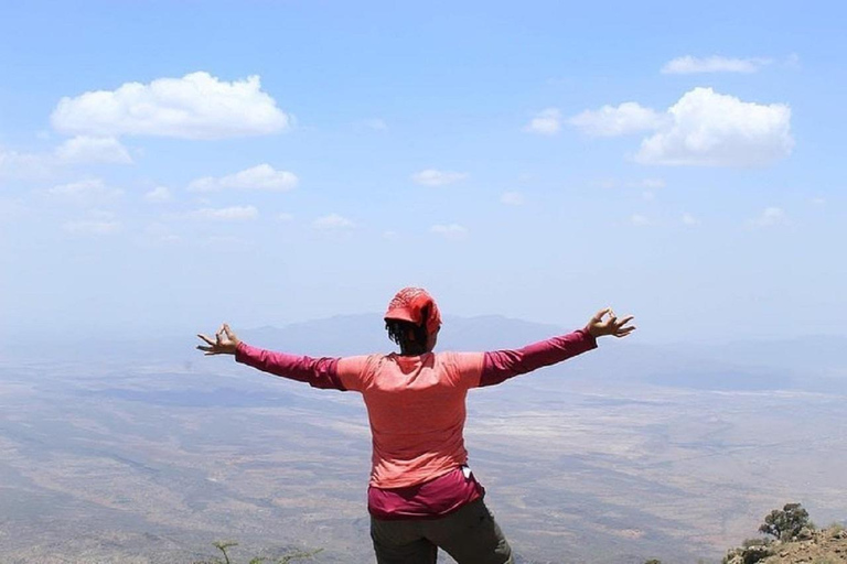 Nairobi: Namanga Hills Ol Donyo Orok Guided Hike Day Trip