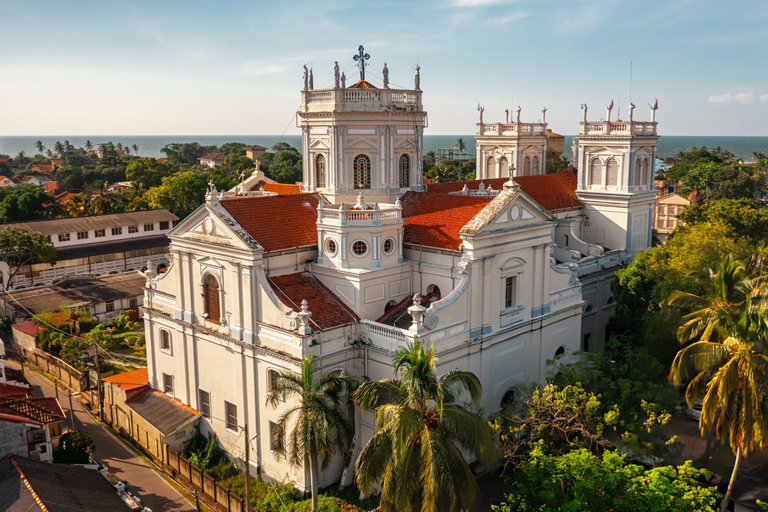 Negombo Day Trip: Dutch Forts, Canals & Seafood