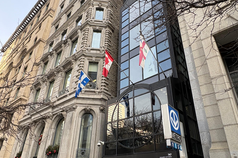 Montreal: Private City Tour by Luxury Sedan