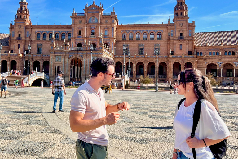 Sevilla: Tour a pie privado por la ciudad