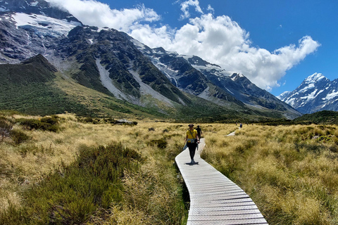 Mt Cook Tour: Ende in Christchurch, Queenstown oder DunedinKeine Rückkehr: Tagestour von Christchurch zum Mount Cook