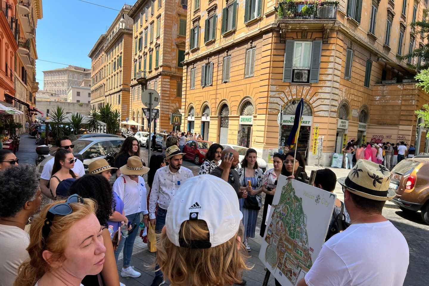 Vatican City: Papal Audience with St. Peter's Square Visit