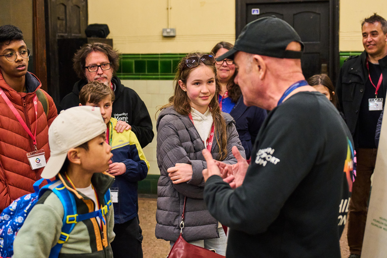 Aldwych: Hidden Tube Station Guided Family Tour