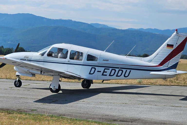 Nikšić: Private Panoramic Flight Nikšić: Private 15-minute panoramic flight