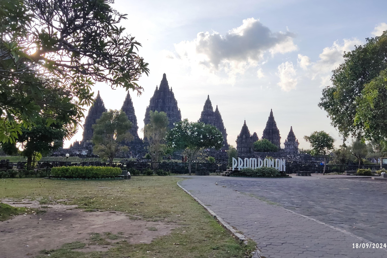 YOGYAKARTA : EXPLORA ANTIGUAS RELIQUIAS CULTURALES