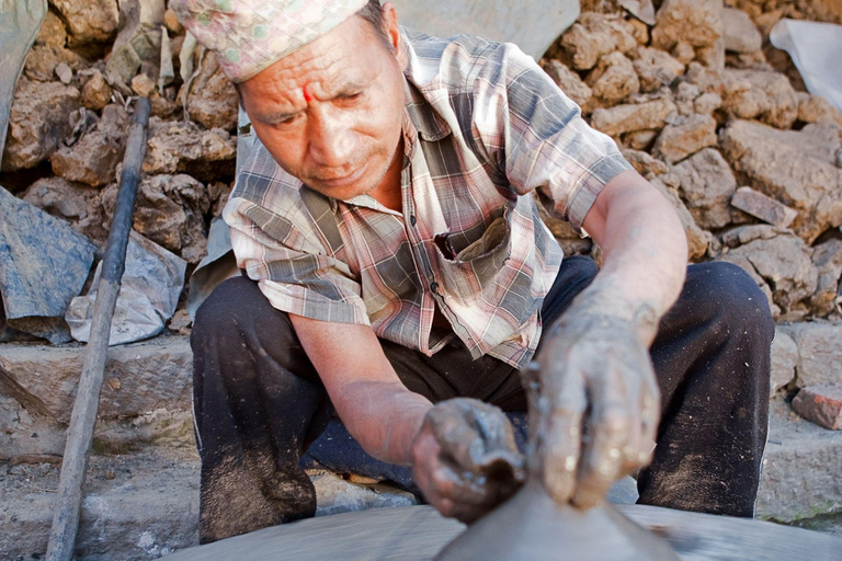 Kathmandu: 9-Day Nepal Golden Route Tour with Guide