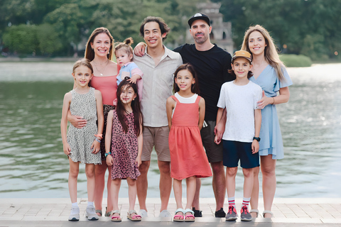 Hanoi: Military History Museum, Hoa Lo Prison & Gardens Tour Small Group: All-In-One Tour: Highlights & Train Street