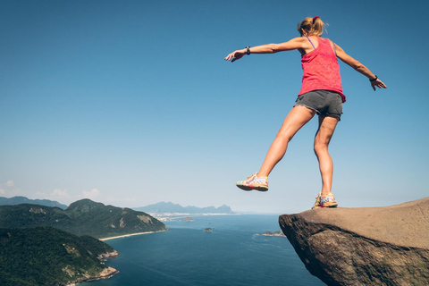 Discover Pedra do Telégrafo: Scenic Hike with Expert Guide