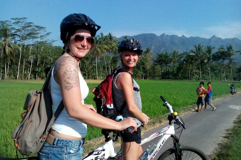 Borobudur tample, Cycling & Elo River Rafting Tour