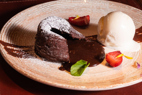 Michelangelo Dinner Show with Open Bar and Transfers Michelangelo Dinner Show with Free Drink and Transfers