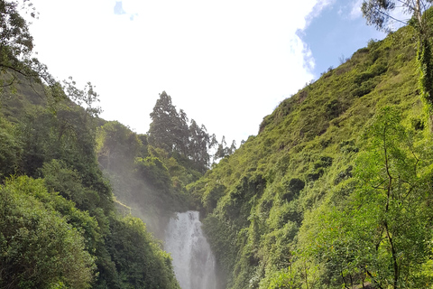 Otavalo, Bizcocho, Miralago & Peguche: Day Tour from Quito Private Tour