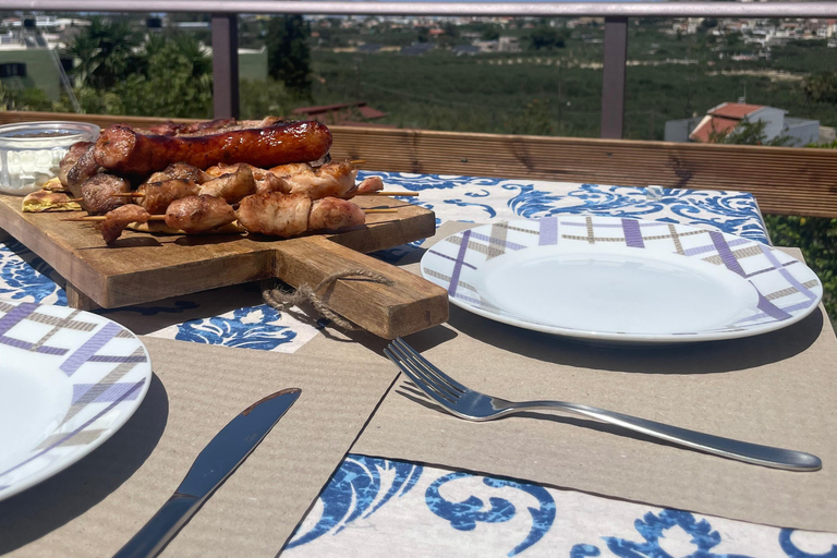 Heraklion: Grill o zachodzie słońca w gaju oliwnymHeraklion: Grill przy zachodzie słońca w gaju oliwnym