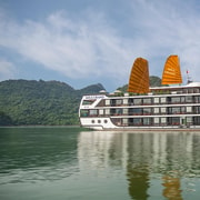 From Hanoi: Lan Ha Bay 2-Day Cruise with Meals & Activities