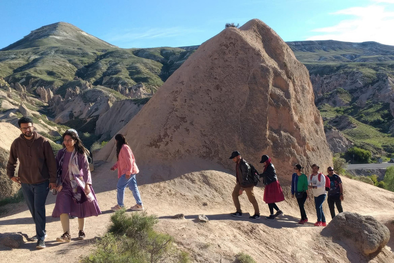 Cappadocia: Full-Day North & South Combine Tour with Lunch Private Tour in Portuguese